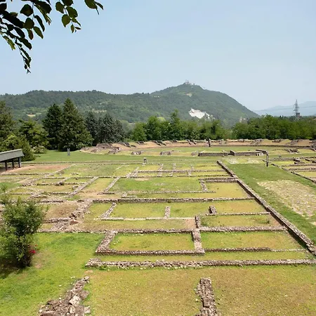 Outlet2000 * Serravalle Scrivia