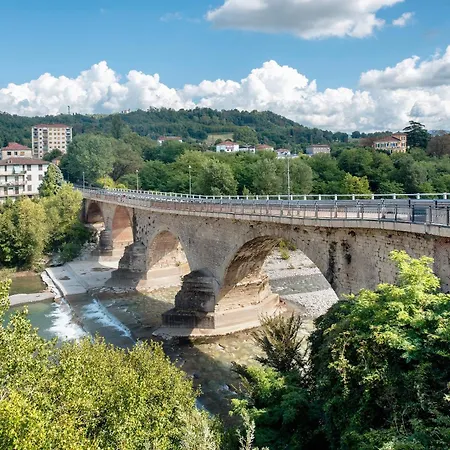 Διαμέρισμα Outlet2000 *